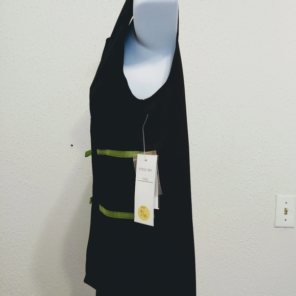 Alyn Paige Black Green Button NWT Vest sz 9/10 - Picture 2 of 5